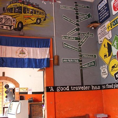 Bigfoot Hostel León 外观 照片