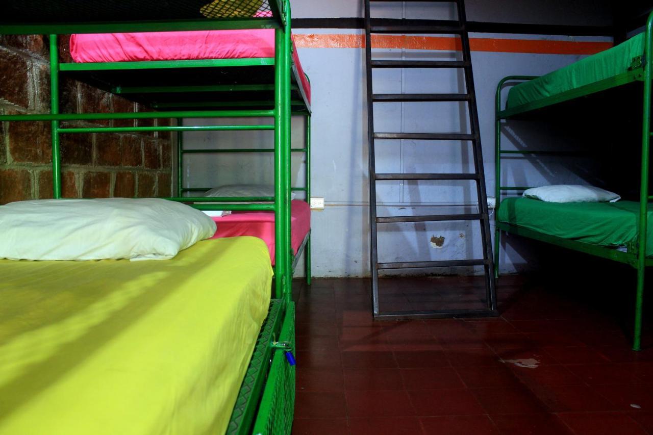 Bigfoot Hostel León 外观 照片